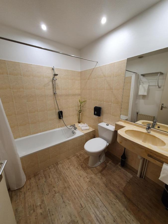 Hotel Etesia Feurs Eksteriør billede